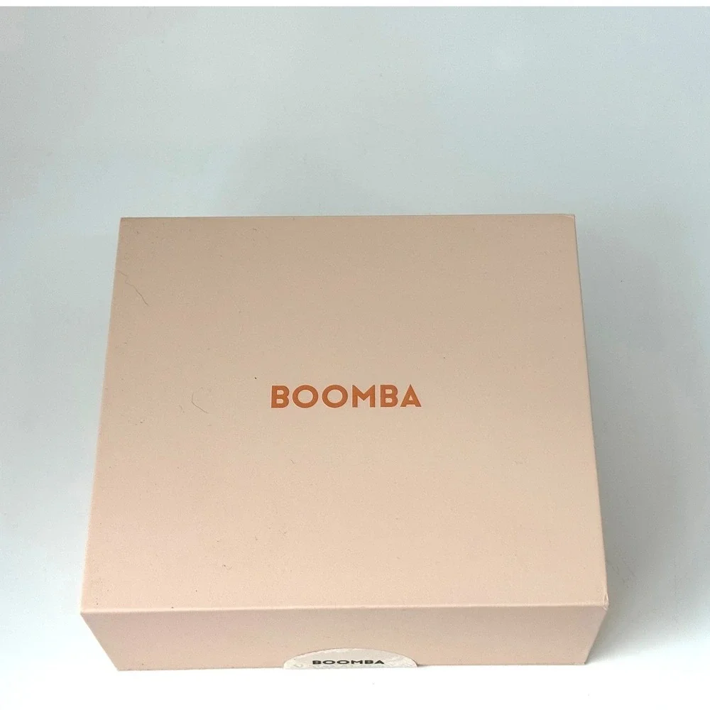 BOOMBA Demi Sticky‎ Bra Sand Size D Strapless Adhesive Silicone NEW open box
